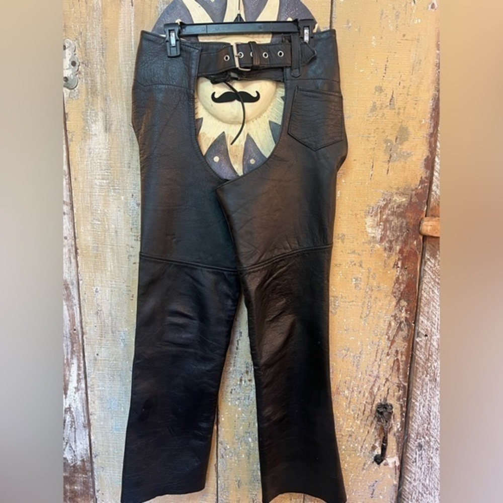 Leather chaps ladies size XS ✨✨✨T(23)